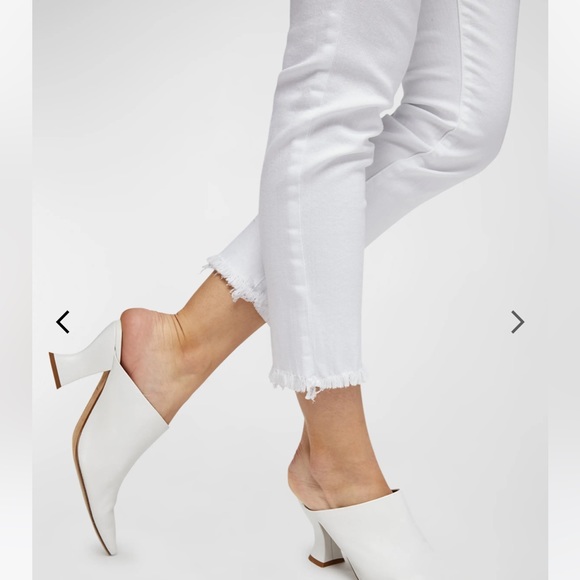 7 For All Mankind Roxanne Ankle Raw Hem Jeans SZ 28 White - Picture 4 of 17